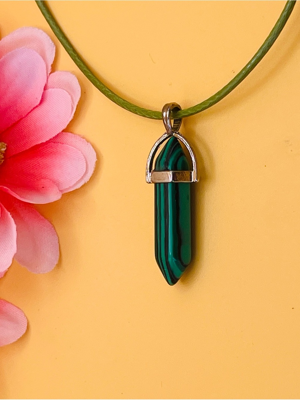 Green Malachite Point Pendant Necklace - Women Jewelry